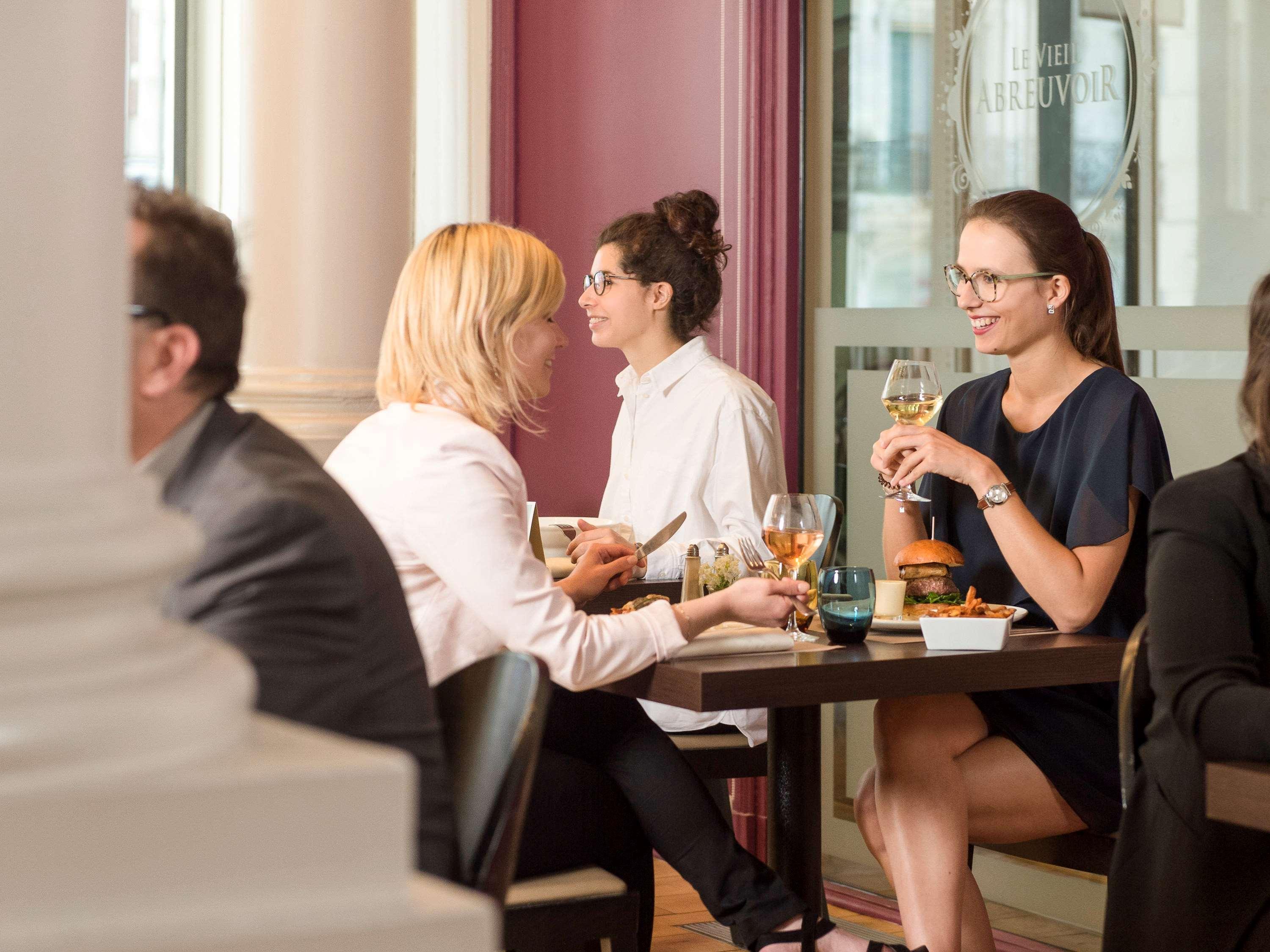 Mercure Lille Roubaix Grand Hotel Εξωτερικό φωτογραφία