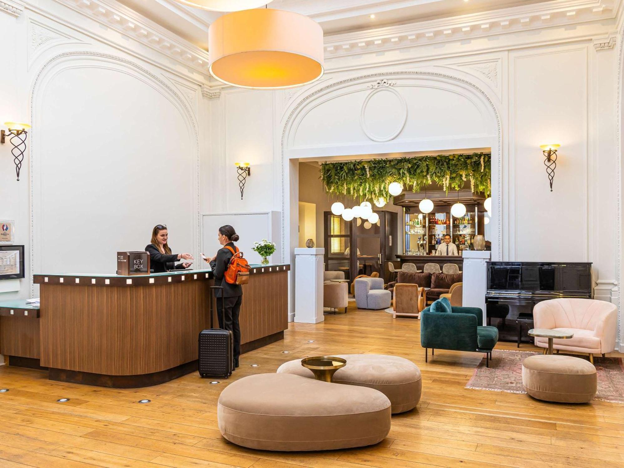 Mercure Lille Roubaix Grand Hotel Εξωτερικό φωτογραφία